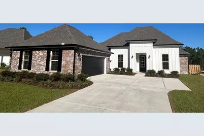 152 E Tweet Street E, Freeport, FL 32439 - Photo 1