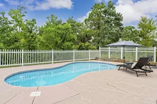 843 Linda Dr, Mary Esther, FL 32569 - Photo 1