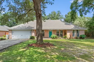 6910 Calle De Caballero, Navarre, FL 32566 - Photo 1