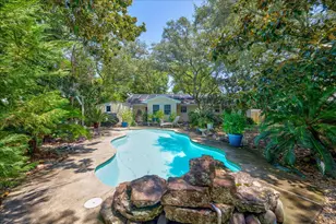 316 Kelly St, Destin, FL 32541 - Photo 1