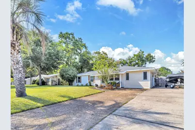 227 NW Holmes Boulevard NW, Fort Walton Beach, FL 32548 - Photo 1