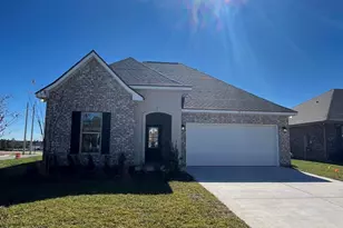 78 Bon Ami Dr, Freeport, FL 32439 - Photo 1