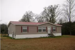 1437 Clear Springs Rd, Paxton, FL 32538 - Photo 1