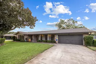 649 Overbrook Dr, Fort Walton Beach, FL 32547 - Photo 1