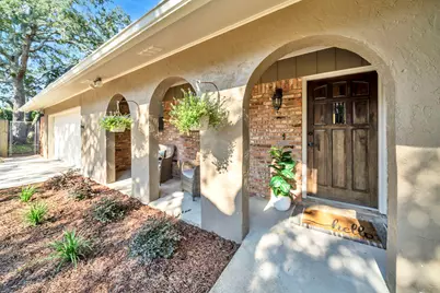 250 NW Ewing Court NW, Fort Walton Beach, FL 32548 - Photo 1