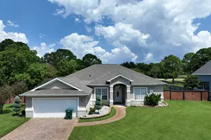 33 E Country Club Dr E, Destin, FL 32541 - Photo 1