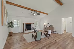 1415 Red Oak Dr, Crestview, FL 32539 - Photo 1