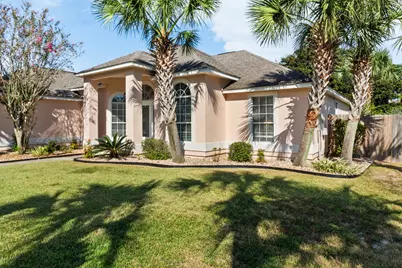 1908 Rue La Fountaine, Navarre, FL 32566 - Photo 1