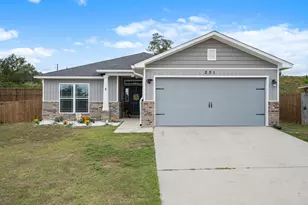 231 Croft Cir, Crestview, FL 32536 - Photo 1