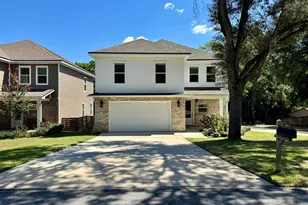 602 Ivy Ave, Niceville, FL 32578 - Photo 1