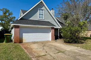 130 Scranton St, Fort Walton Beach, FL 32547 - Photo 1