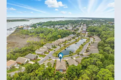 725 Marsh Harbor Drive, Mary Esther, FL 32569 - Photo 1