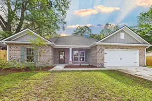 408 W Pine Street W, Mary Esther, FL 32569 - Photo 1