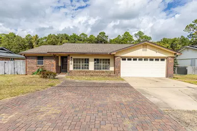 119 12th Avenue, Shalimar, FL 32579 - Photo 1
