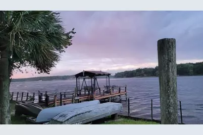 600 Paradise Island Drive, Defuniak Springs, FL 32433 - Photo 1