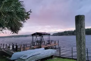 600 Paradise Island Dr, Defuniak Springs, FL 32433 - Photo 1