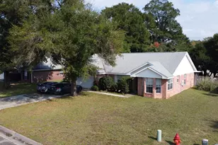 5234 Hawks Nest Dr, Milton, FL 32570 - Photo 1