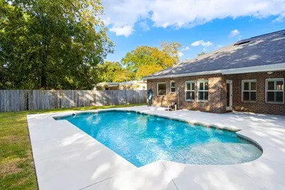 206 Forest Drive, Fort Walton Beach, FL 32547 - Photo 1