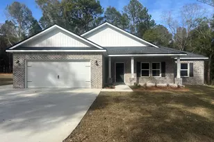 3863 Poverty Creek, Crestview, FL 32539 - Photo 1