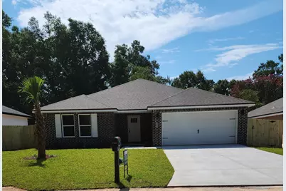 693 E Bowers Avenue E, Crestview, FL 32539 - Photo 1