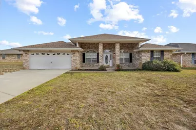 9655 Parker Lake Circle, Navarre, FL 32566 - Photo 1