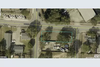 18 NE Gipson Place NE, Fort Walton Beach, FL 32548 - Photo 1