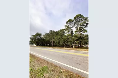 711 NW Lovejoy Road, Fort Walton Beach, FL 32548 - Photo 1