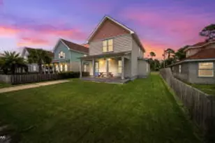 6320 N Lagoon Dr N, Panama City Beach, FL 32408 - Photo 1