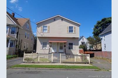 135 Prince St Bridgeport Ct 06610 Mls 170229578 Coldwell Banker
