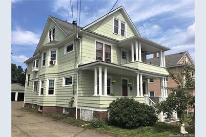 125 calhoun st 2 torrington ct 06790 mls 170255303 coldwell banker 125 calhoun street 2 torrington ct 06790