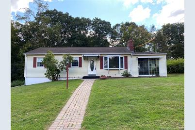 5 Belleview Drive, Derby, CT 06418 - Photo 1