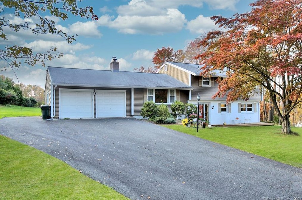 14 Bethridge Rd, Bethany, CT 06524 MLS 170446063 Coldwell Banker