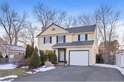 25 Sherwood Road, West Hartford, CT 06117 - Photo 1