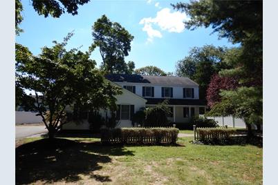 375 Main Street, Old Saybrook, CT 06475 - Photo 1