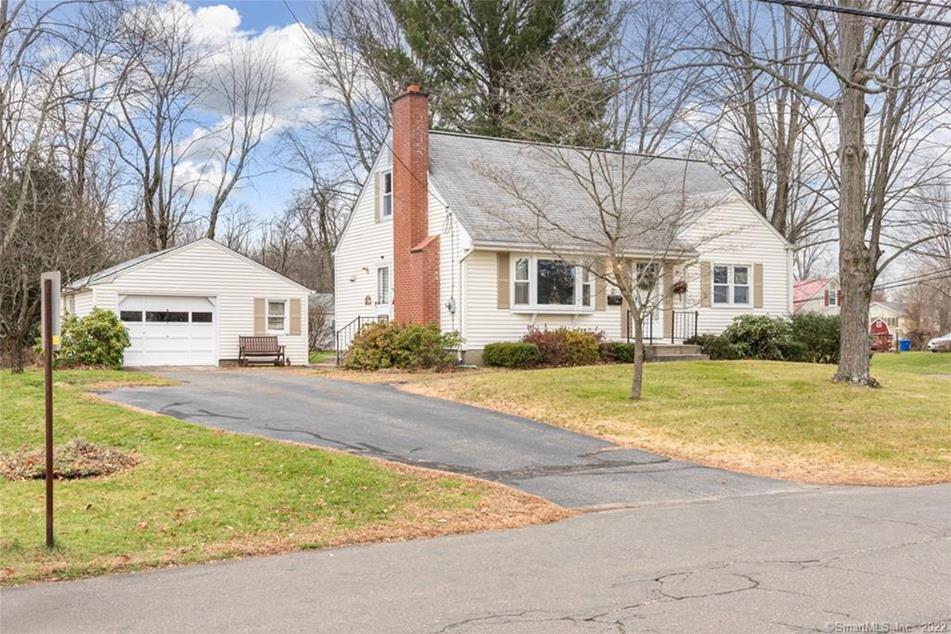 2 Litchfield Dr, Enfield, CT 06082 MLS 170539439 Coldwell Banker