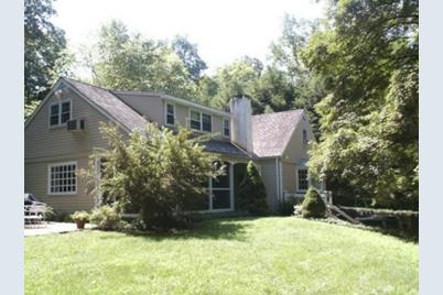 15 Hill Road - Photo 1