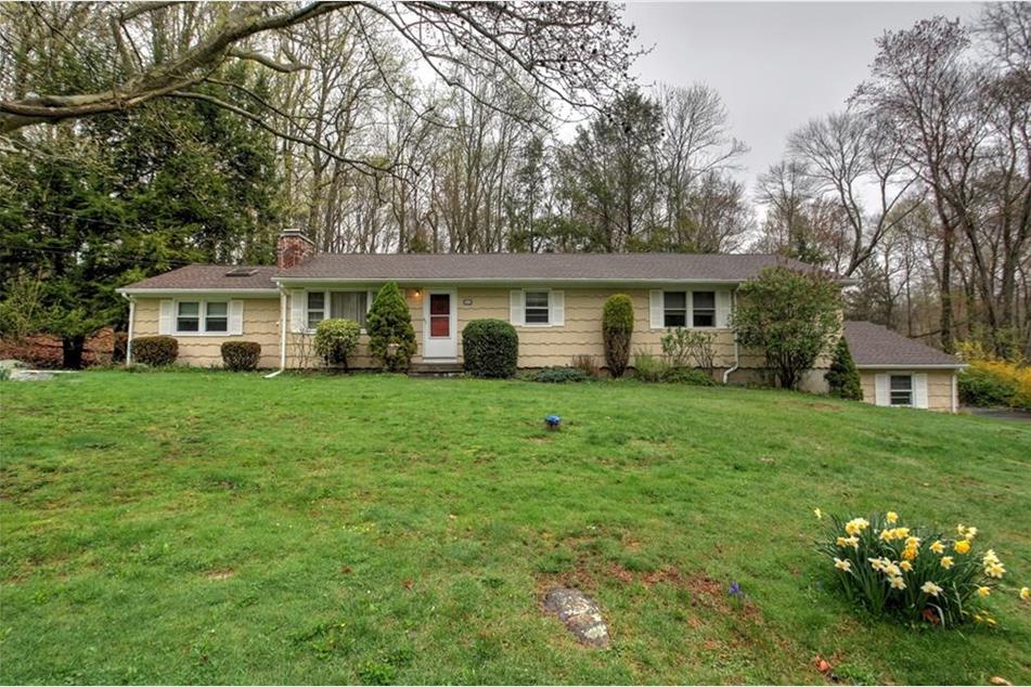 22 Perry Dr, Monroe, CT 06468 MLS 99181678 Coldwell Banker