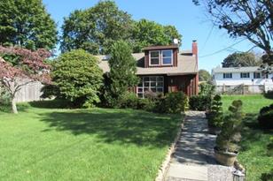 64 Olive St Waterford Ct 06385 Mls N10174019 Coldwell Banker