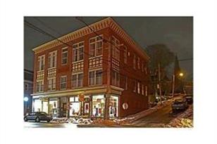 173 Main St 4 East Greenwich Ri 02818 Mls 1217340 Coldwell 173 Main St 4 East Greenwich Ri