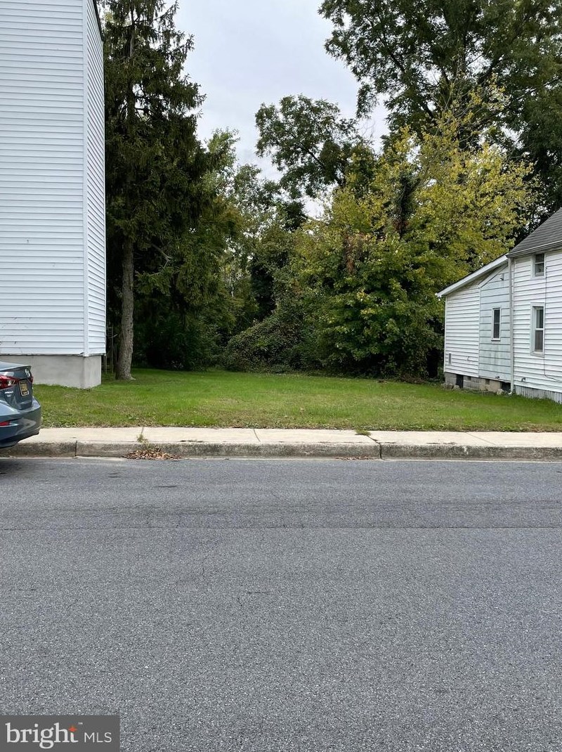 44 Lincoln St, Dover, DE 19904
