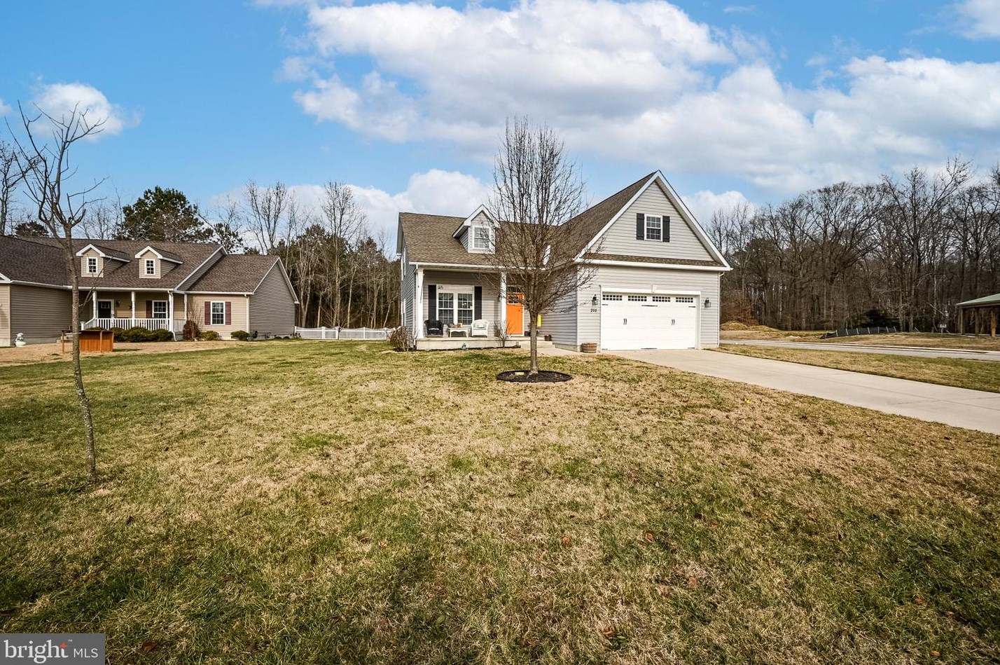 200 Farmhouse Trl, Felton, DE 19943-4943