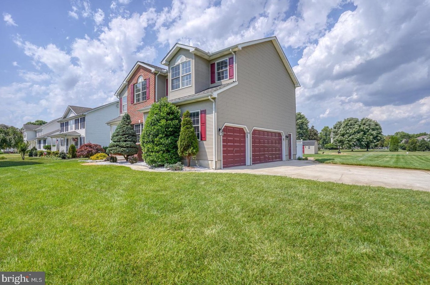 235 Fieldbrook Ln, Magnolia, DE 19962