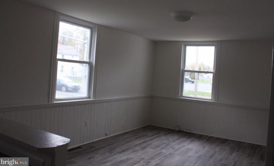 205 E Camden Wyoming Ave #b, Camden-Wy, DE 19934