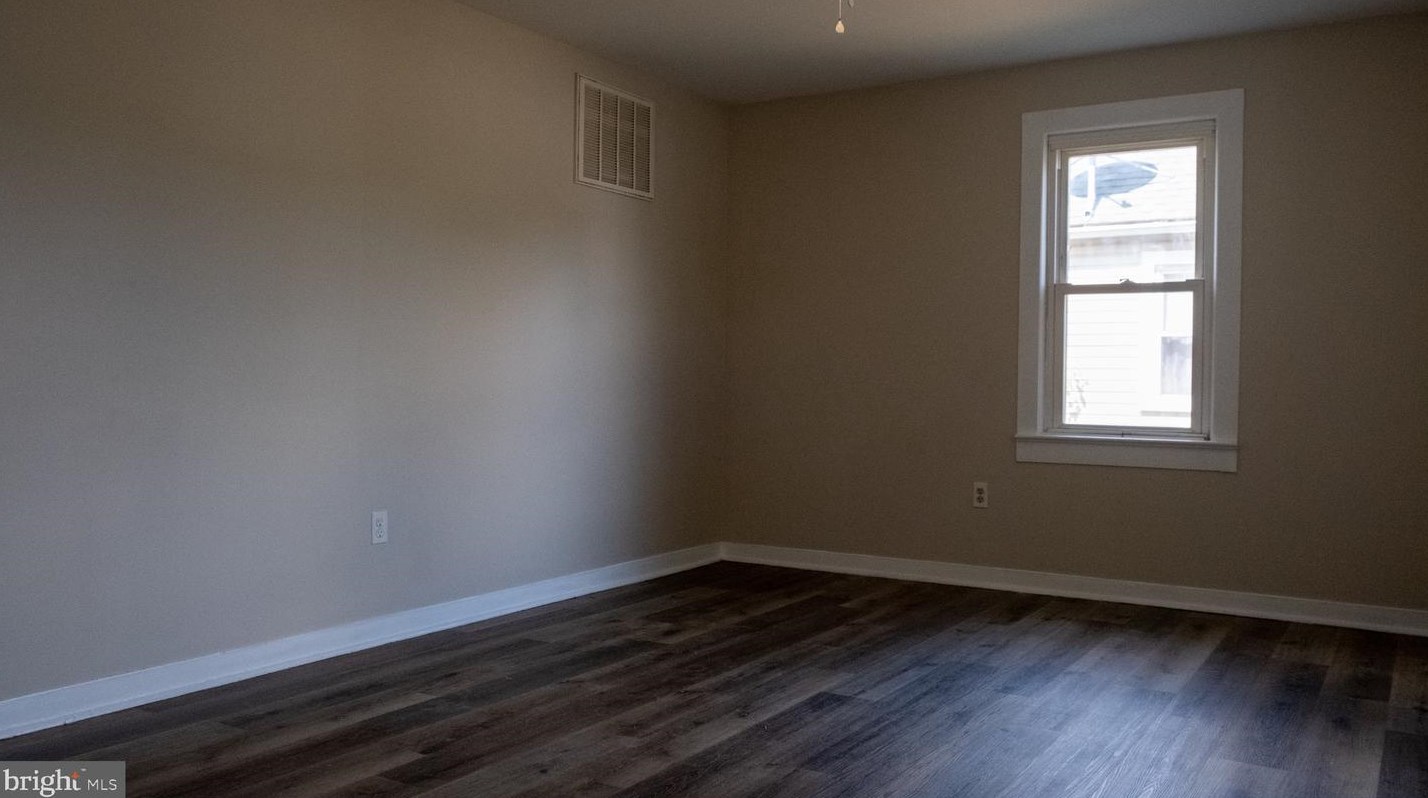 726 Glenwood Ave, Smyrna DE 19977-1008 exterior