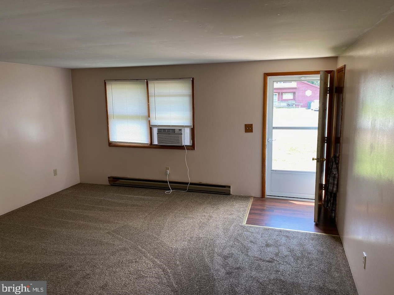 1342 Barney Jenkins Rd, Felton, DE 19943