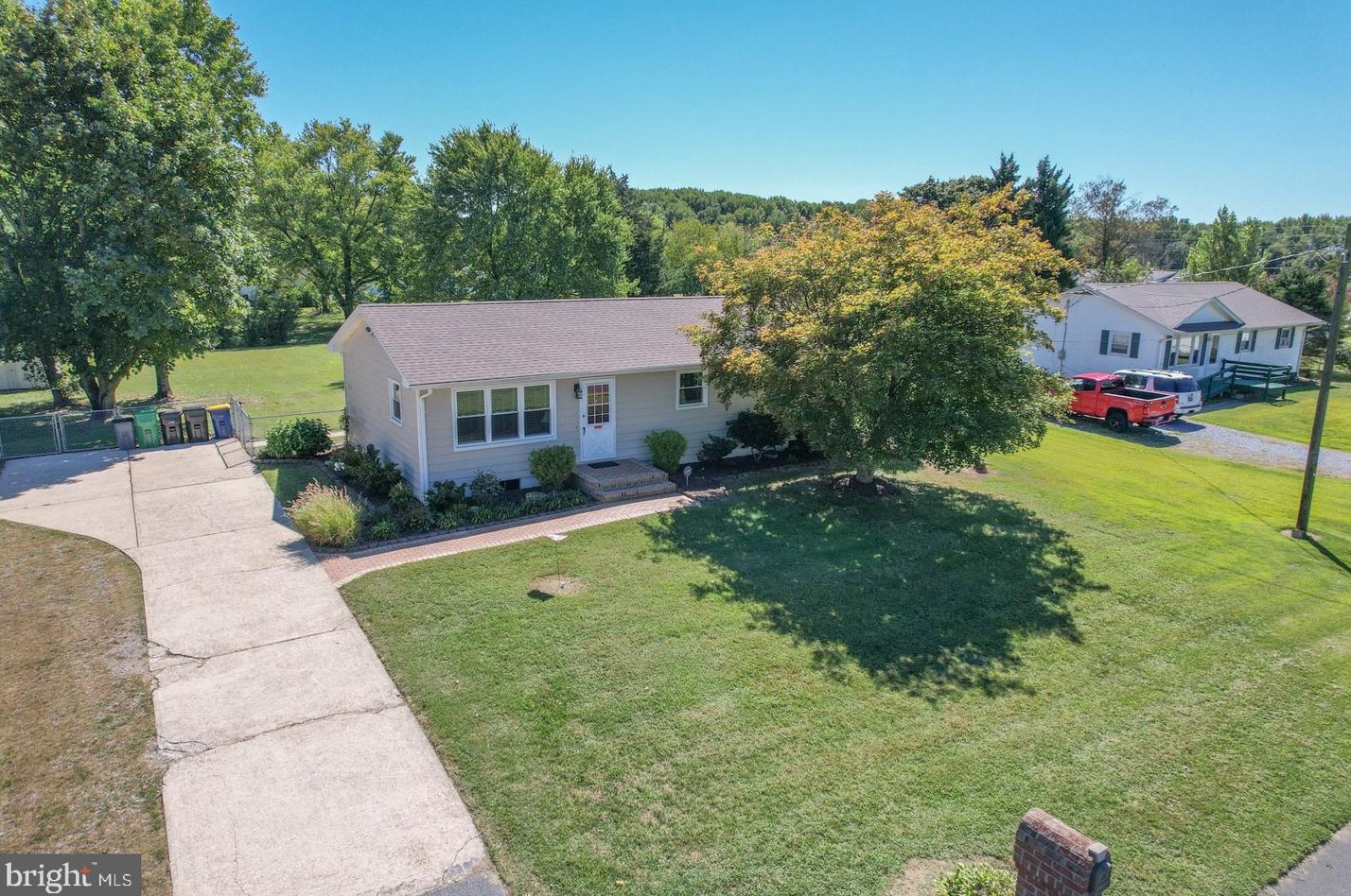 66 Greenbriar Rd, Hartly, DE 19953-2600