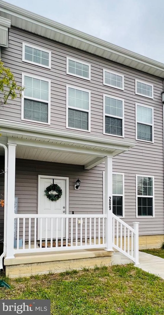 209 Nw Front St, Slaughter Beach, DE 19963