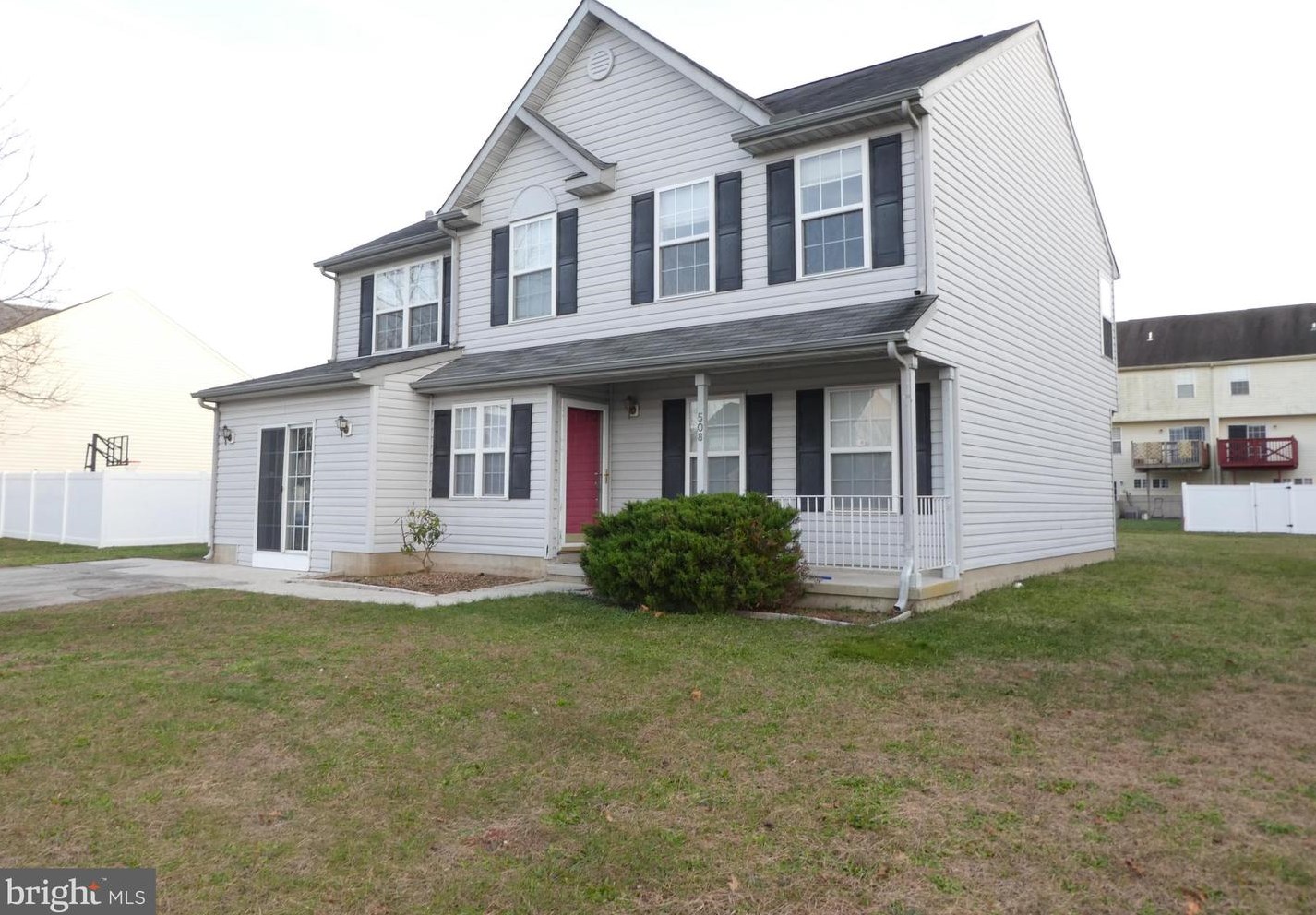 508 Fairnest Ct, Dover, DE 19904