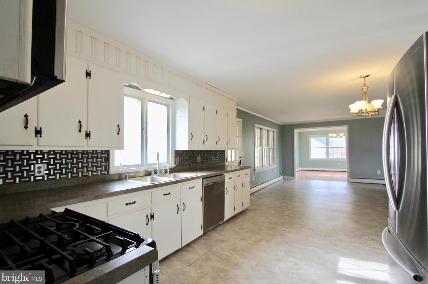 602 Smyrna Leipsic Rd, Smyrna DE  19977-3439 exterior