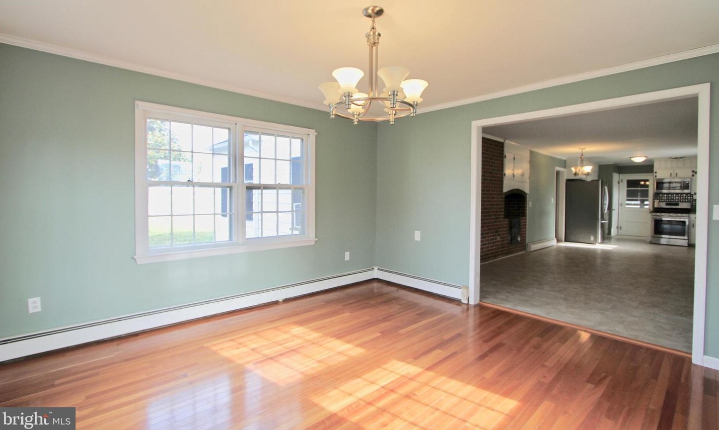 602 Smyrna Leipsic Rd, Smyrna DE  19977-3439 exterior